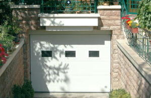 Villa Garaj Kapısı