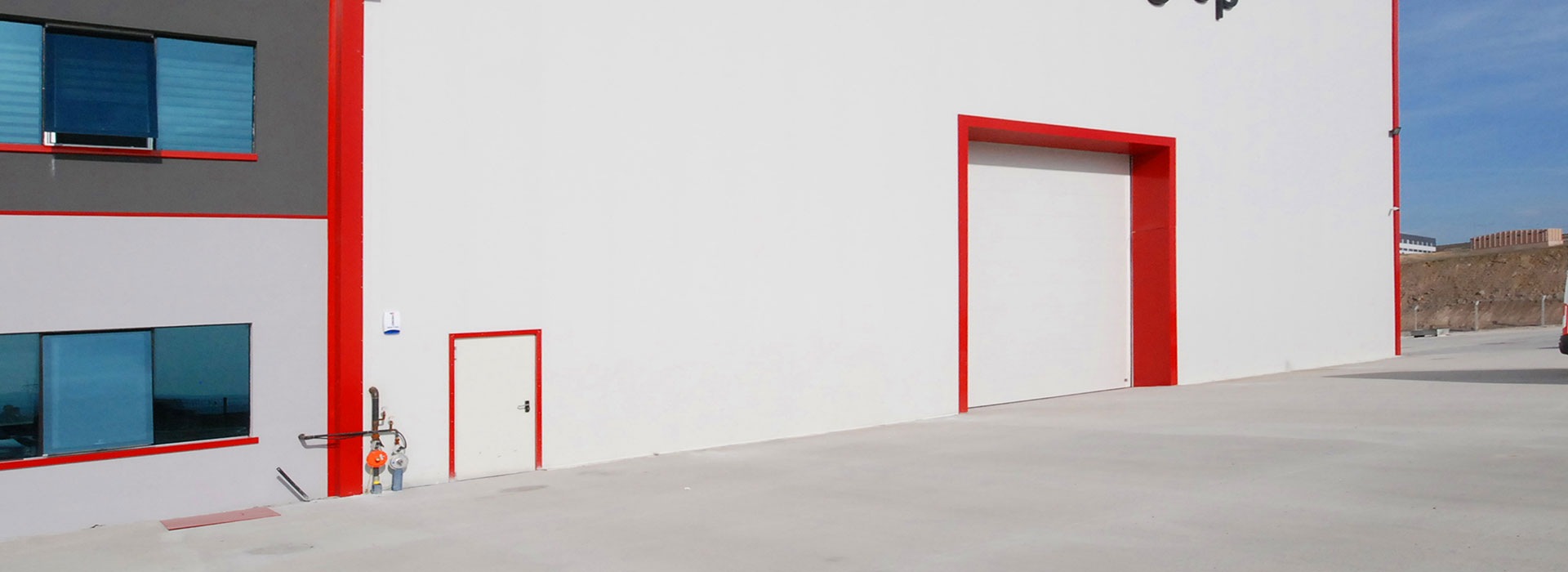 Dimak Industrial Door