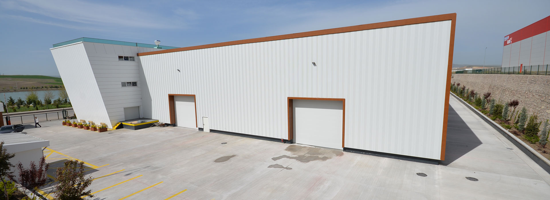 Dimak Industrial Door